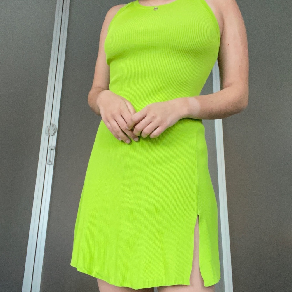 New with tags lime green Zara dress